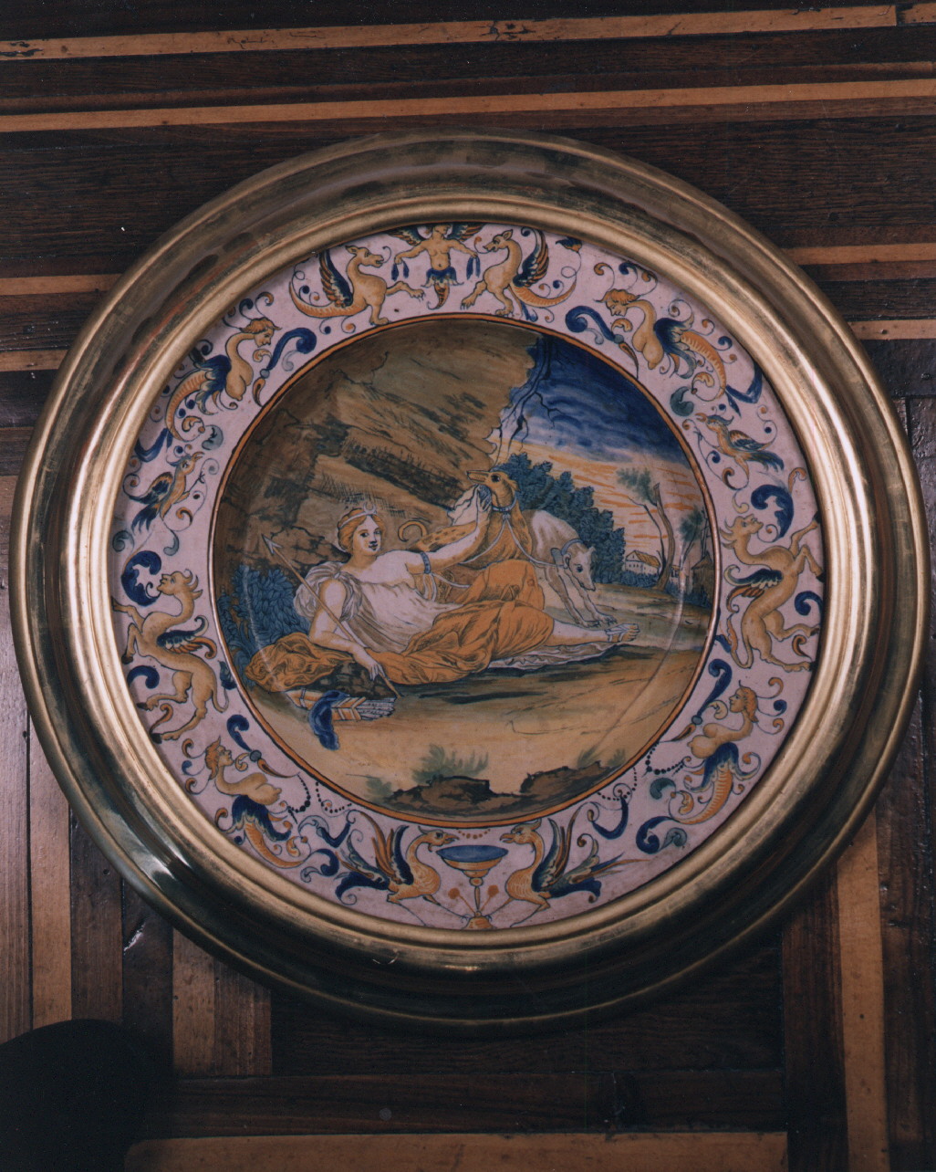 Diana (piatto) di Grue Francesco Antonio Saverio - manifattura di Castelli (sec. XVII)