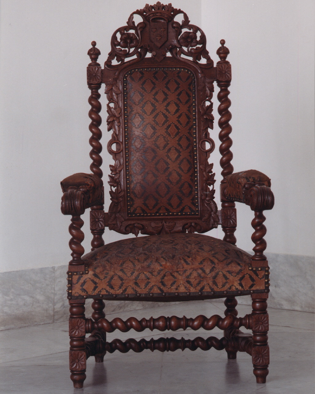 motivi decorativi floreali (poltrona) - bottega napoletana (sec. XIX)