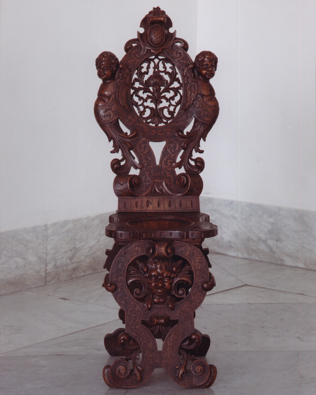 motivi decorativi vegetali a festoni con nastri e putti (sedia) - bottega napoletana (sec. XIX)