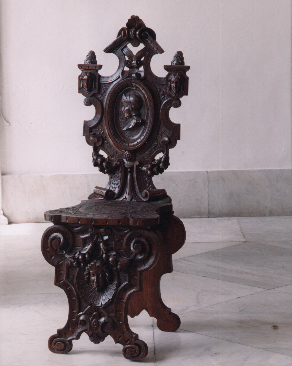 motivi decorativi vegetali (sedia) - bottega napoletana (sec. XIX)