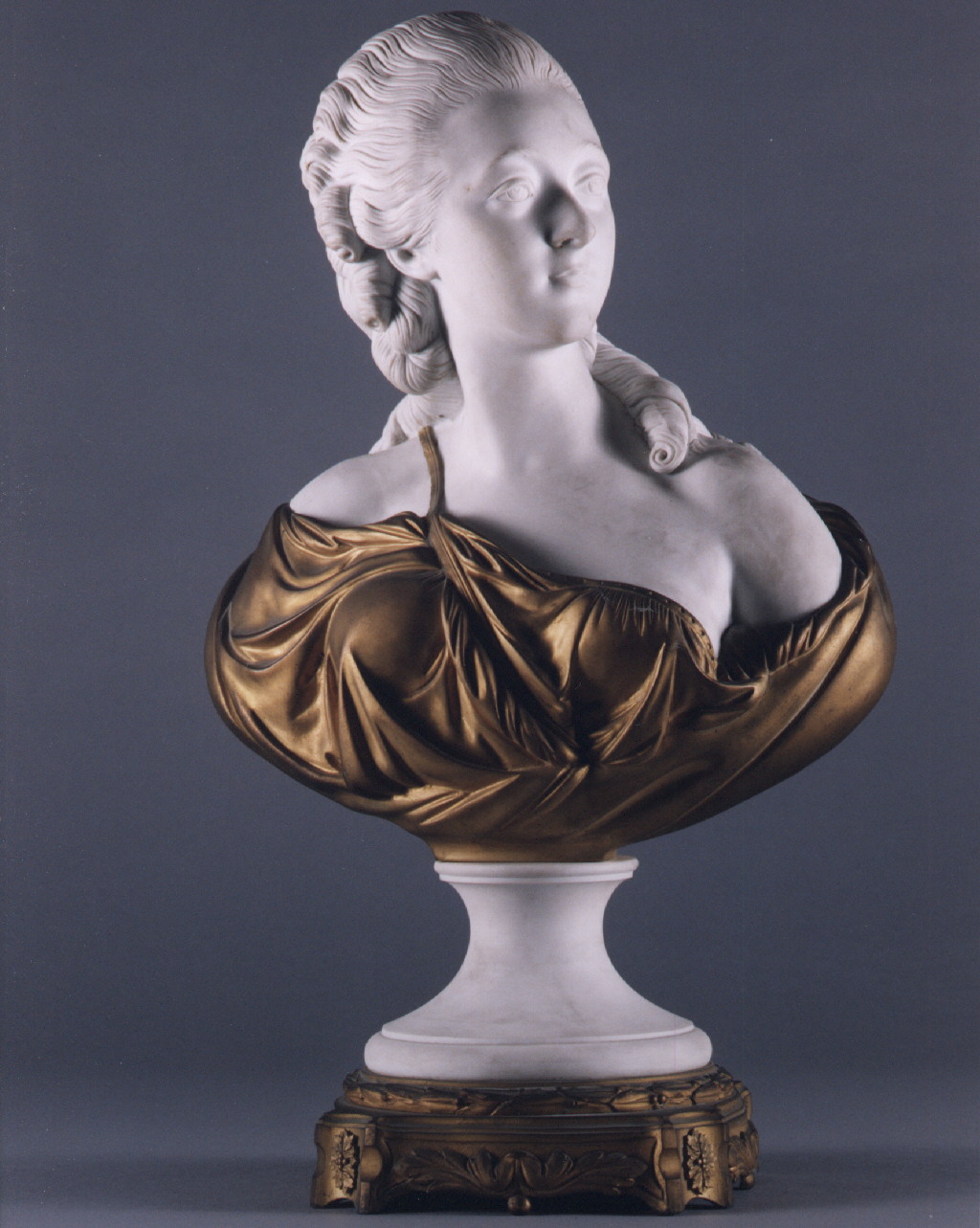 ritratto di donna (busto) di Pajou Augustin - manifattura di Sèvres (ultimo quarto sec. XVIII)