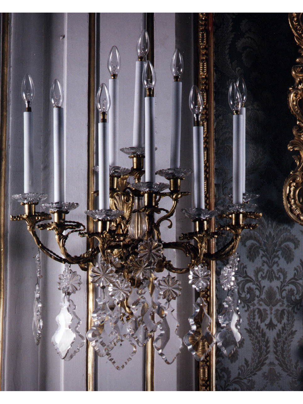 candeliere da parete, serie - bottega francese (seconda metà sec. XIX)