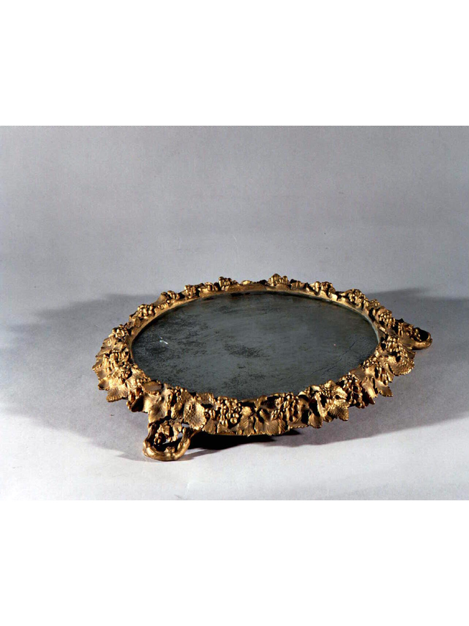 base - bottega francese (ultimo quarto sec. XIX)