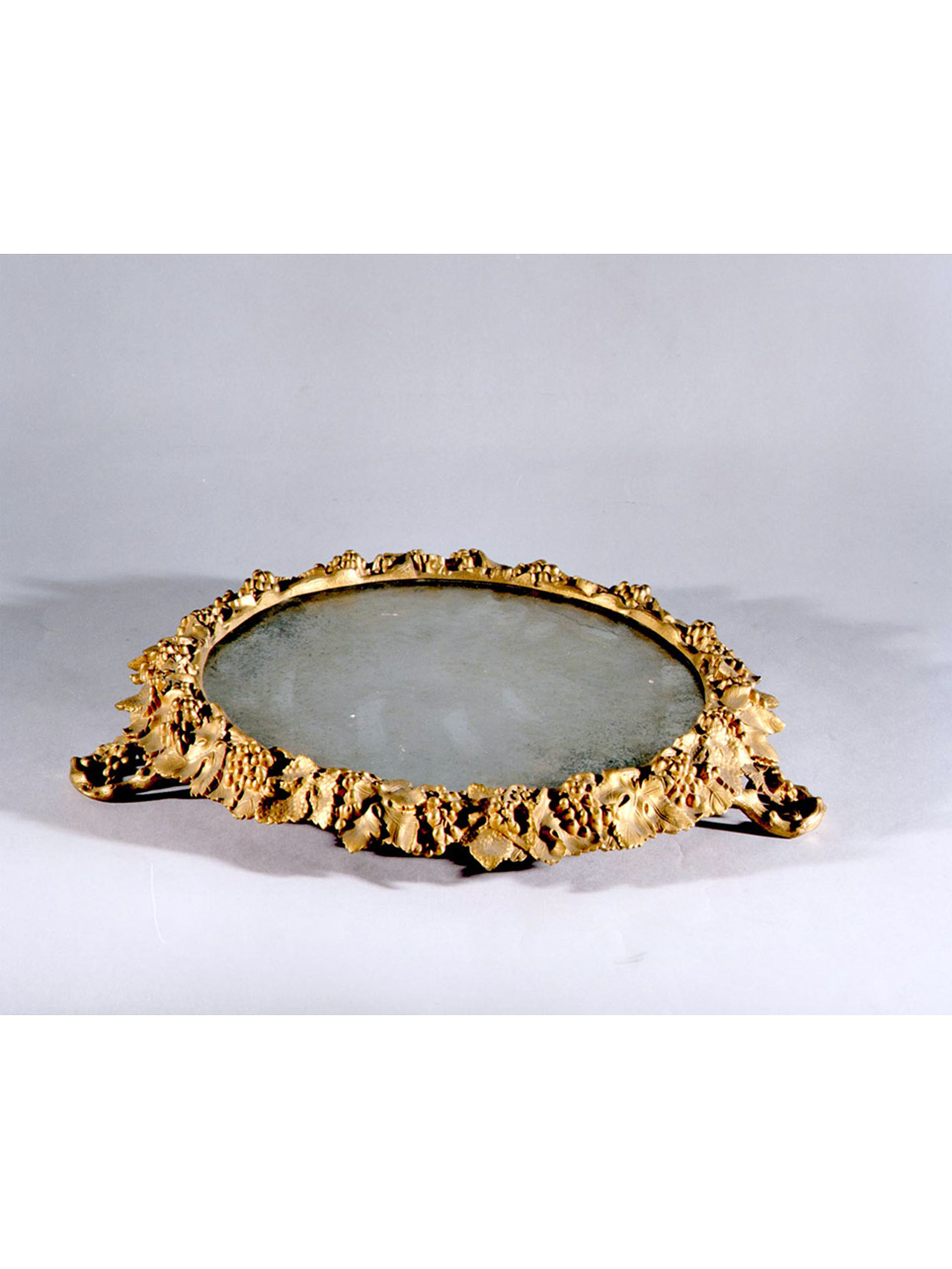 base - bottega francese (ultimo quarto sec. XIX)