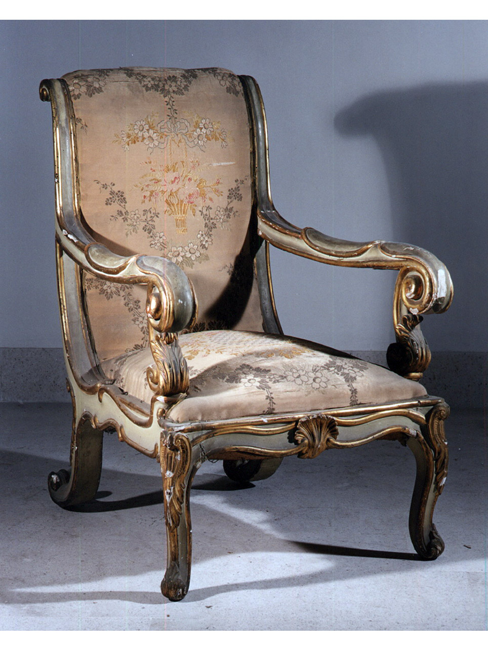 motivi decorativi floreali (poltrona) - manifattura di San Leucio, bottega napoletana (secc. XIX/ XX)