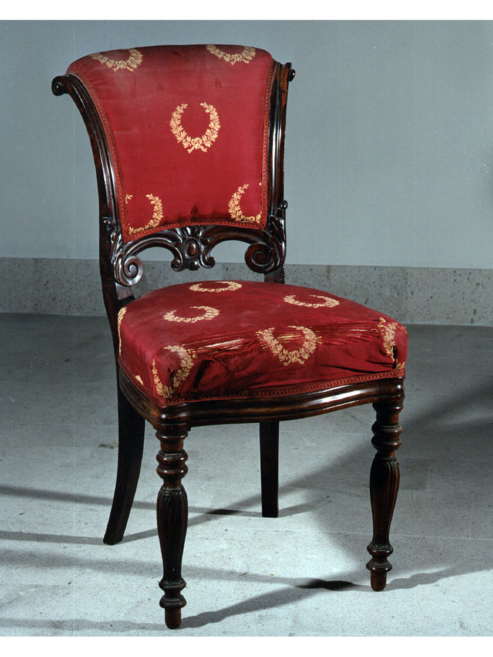 motivi decorativi a volute (sedia, serie) - manifattura di San Leucio, bottega napoletana (prima metà sec. XX)