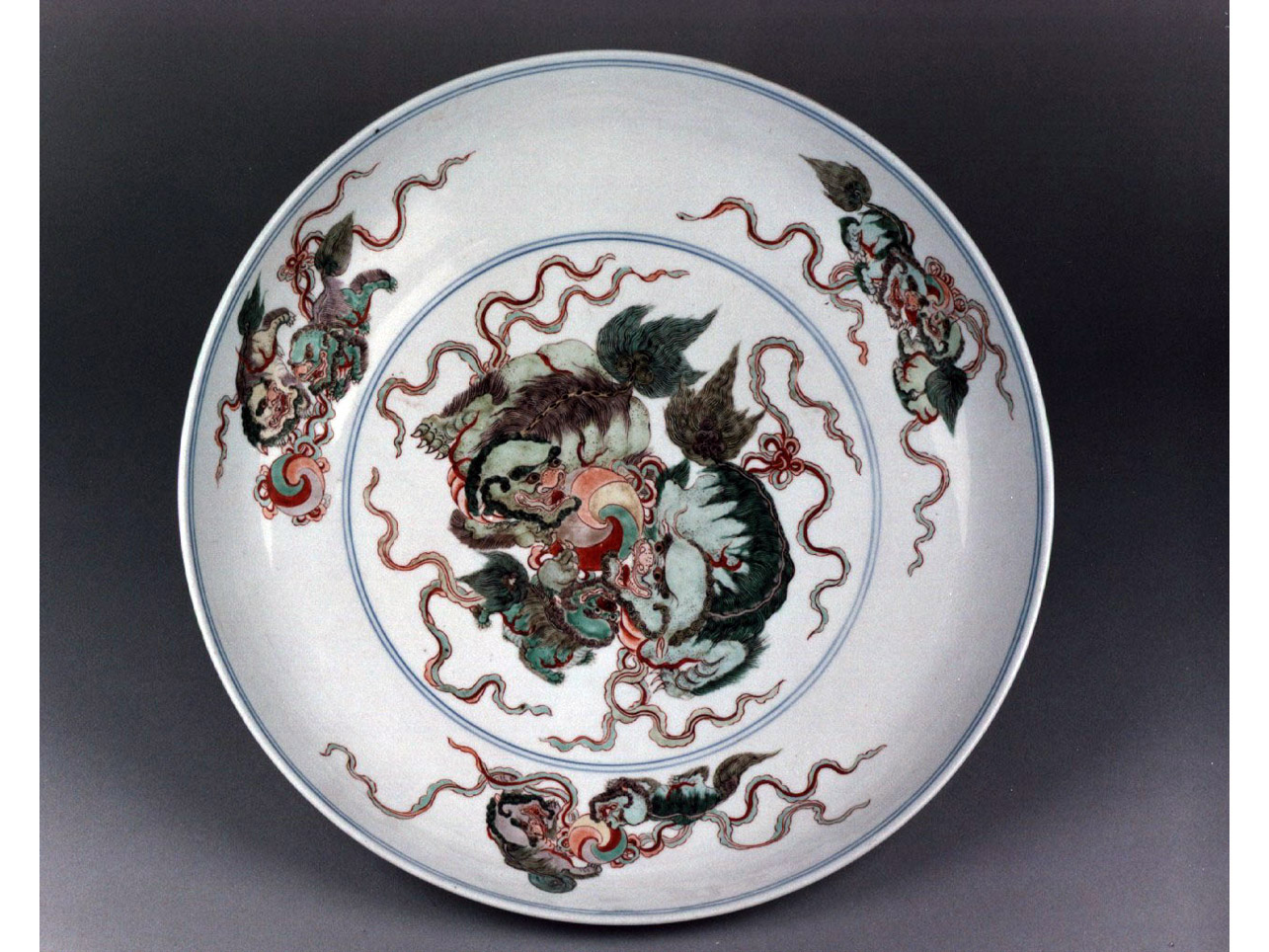 motivi decorativi zoomorfi (bacile) - manifattura cinese (secc. XVII/ XVIII)