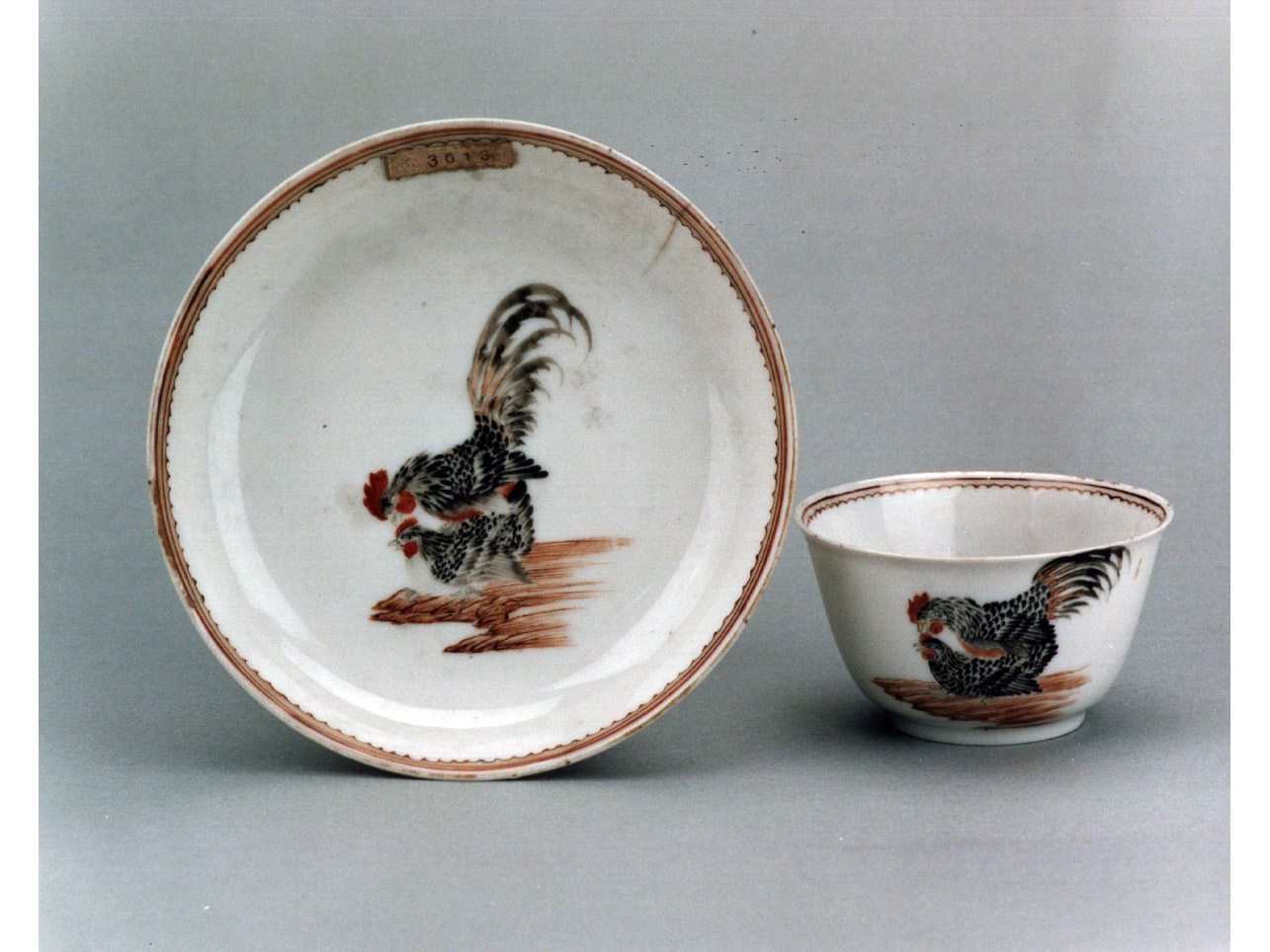 motivi decorativi vegetali e animali (tazzina) - manifattura cinese (sec. XVIII)