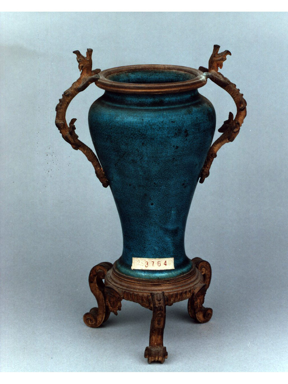 motivi decorativi floreali (vasetto) - manifattura cinese, produzione europea (primo quarto sec. XVIII)