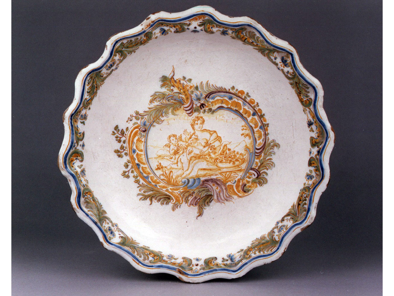 allegoria della Fecondità (coppa) - manifattura torinese (sec. XVIII)