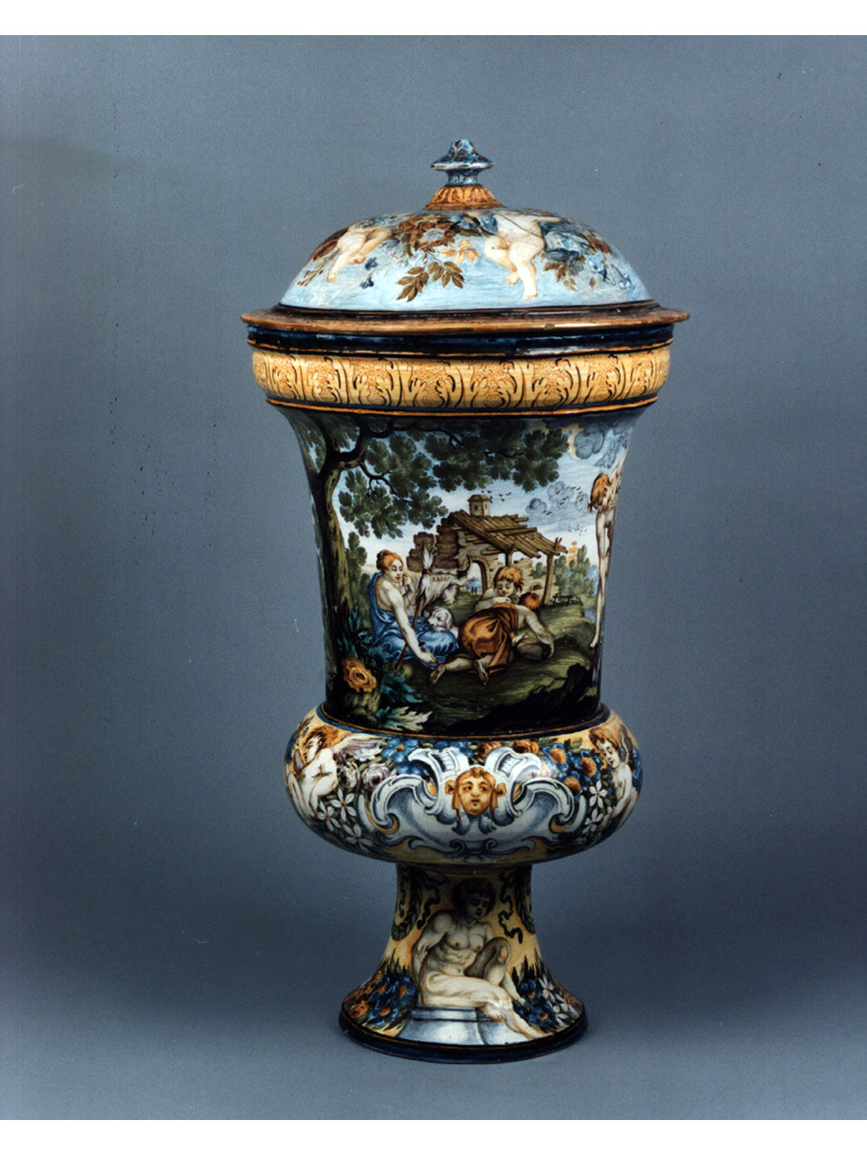 scena campestre con figure (vaso da farmacia) di Grue Giovanni (sec. XVIII)