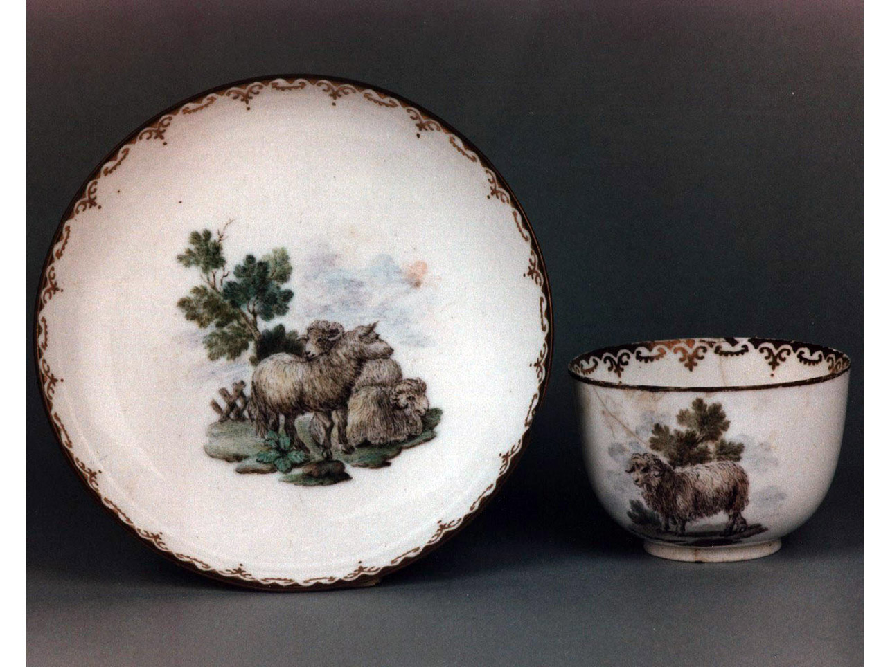 animali (tazza) - manifattura di Capodimonte (sec. XVIII)