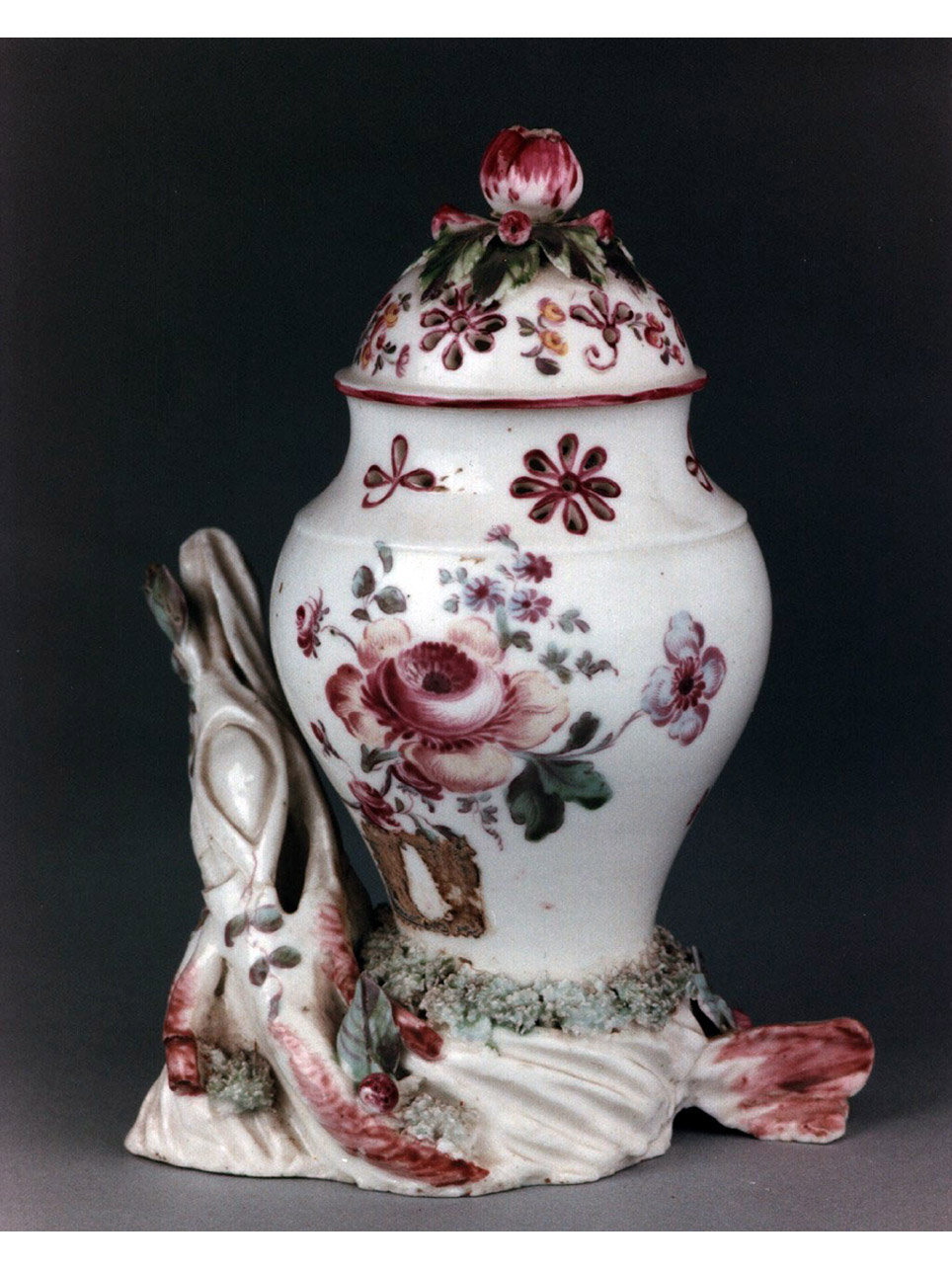 motivi decorativi floreali (bruciaprofumi) - manifattura di Mennecy (sec. XVIII)