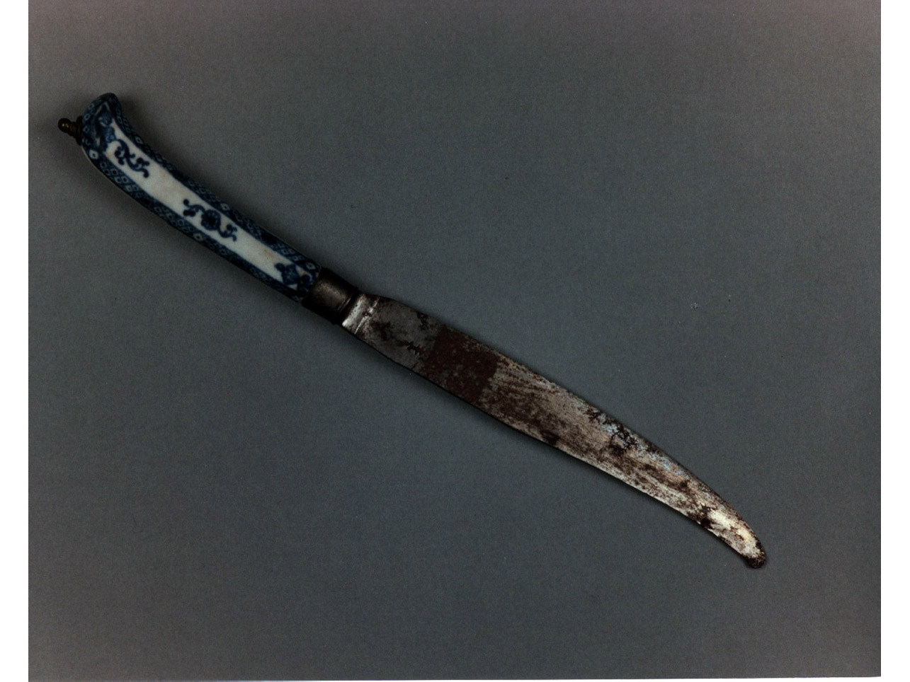 motivi decorativi floreali (coltello) - produzione di Chantilly (sec. XVIII)