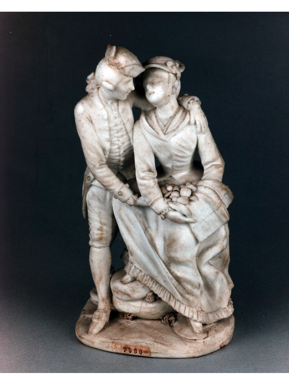 giovani amanti (scultura miniaturistica) - Real Fabbrica di Napoli (secc. XVIII/ XIX)
