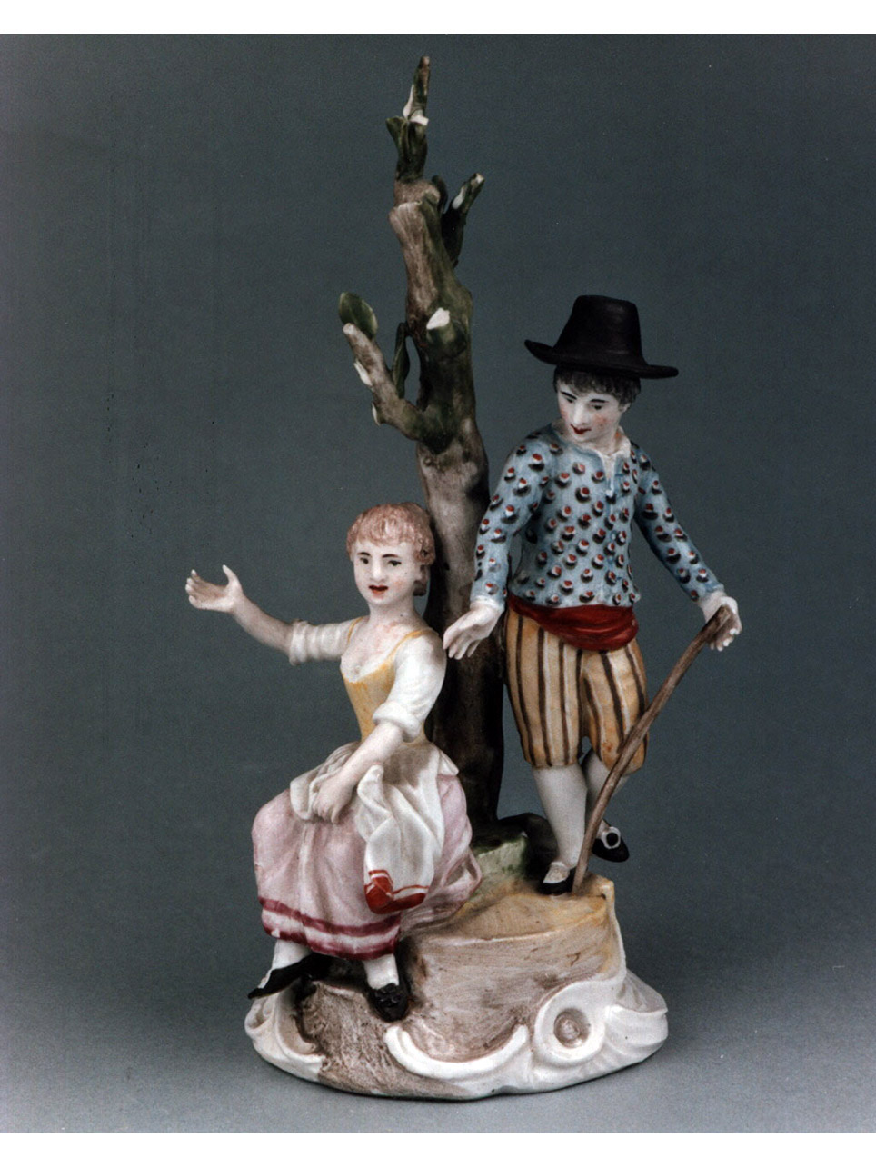 giovani amanti (statuetta) di Cozzi Geminiano (sec. XVIII)