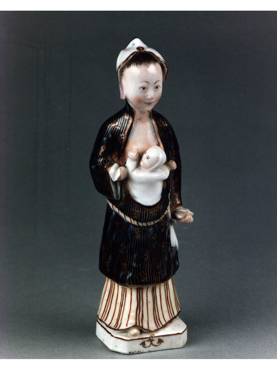 figura femminile con bambina (statuetta) di Cozzi Geminiano (sec. XVIII)