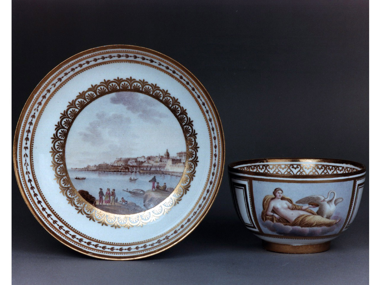 Leda con cigno (tazza) - Real Fabbrica di Napoli (secc. XVIII/ XIX)