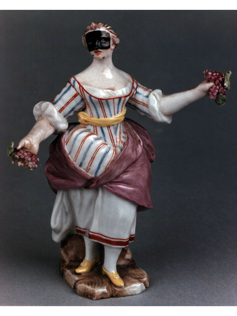 figura femminile (statuetta) - manifattura di Doccia (sec. XVIII)