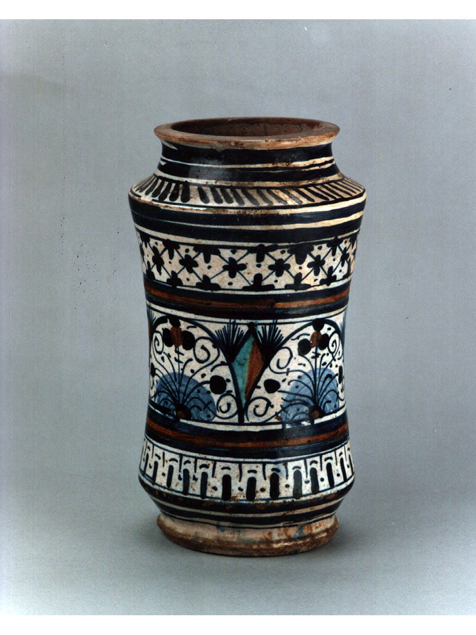 motivi decorativi vegetali (alberello) - manifattura napoletana (ultimo quarto sec. XV)