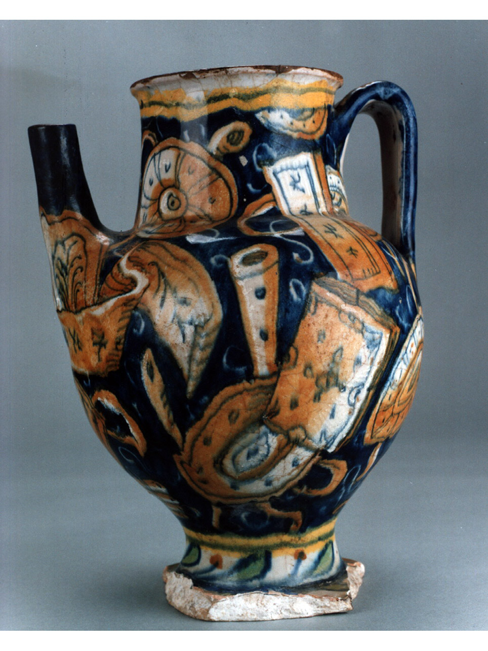 motivi decorativi (brocca) - manifattura veneta (sec. XVI)