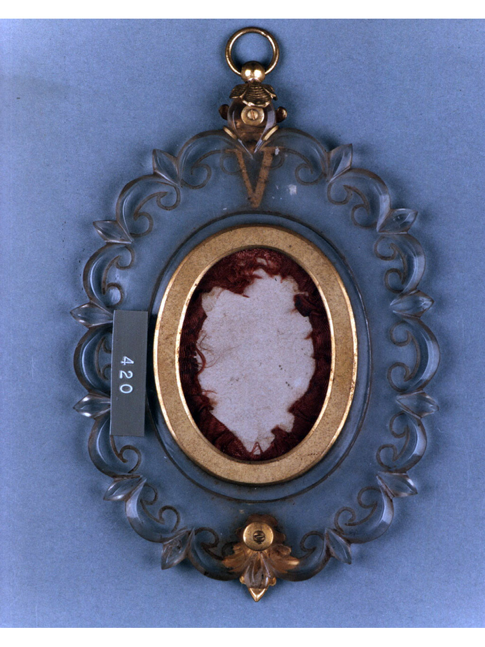 motivi decorativi a volute (medaglione) - bottega Europa settentrionale (sec. XVII)