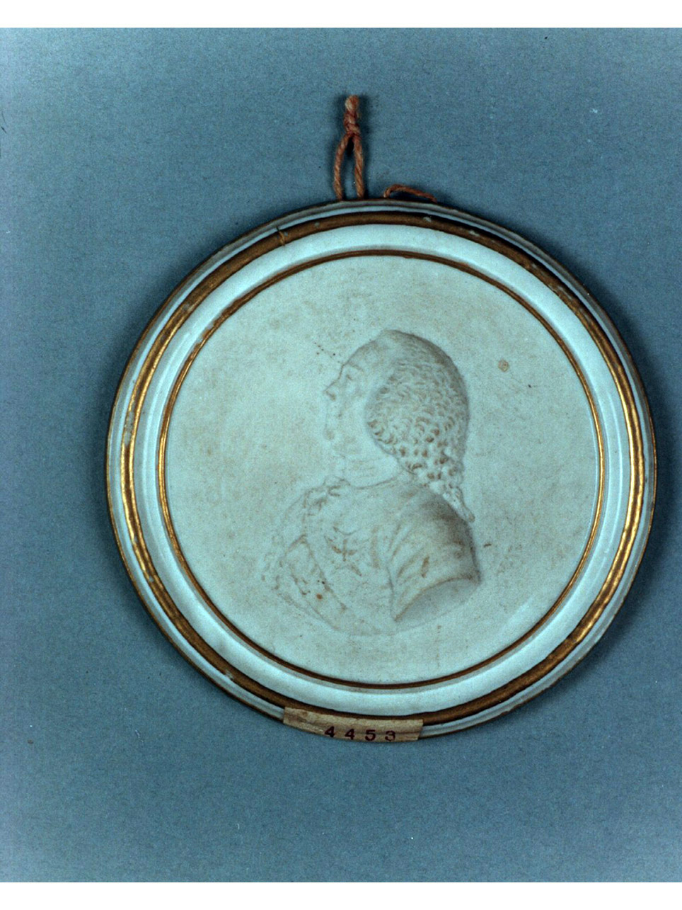 busto ritratto d'uomo (medaglione) - manifattura di Vincennes (sec. XVIII)