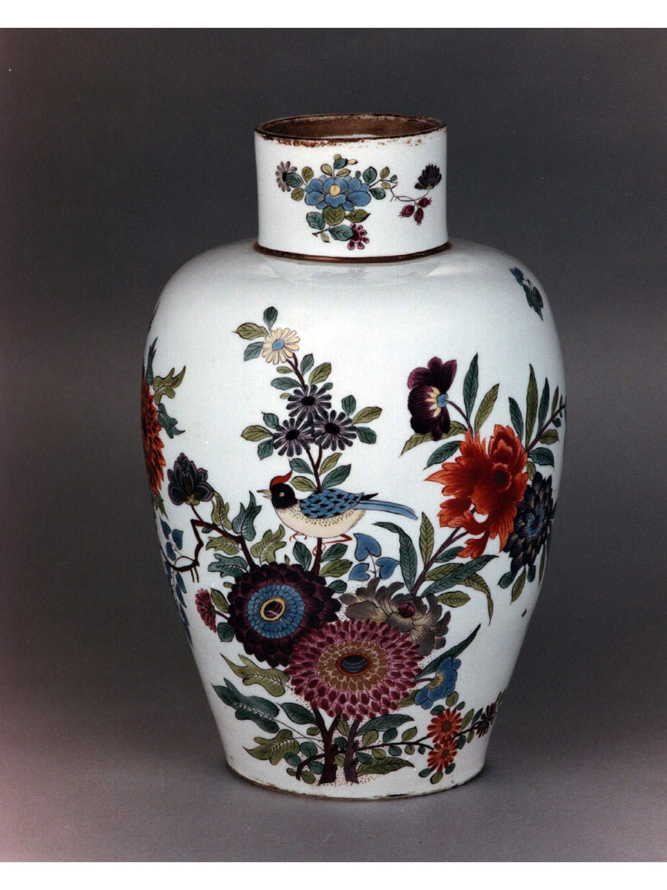 motivi decorativi vegetali e animali (vaso) - manifattura di Meissen (sec. XVIII)