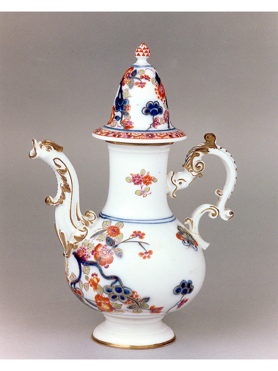 motivi decorativi floreali (caffettiera) - manifattura di Meissen (sec. XVIII)