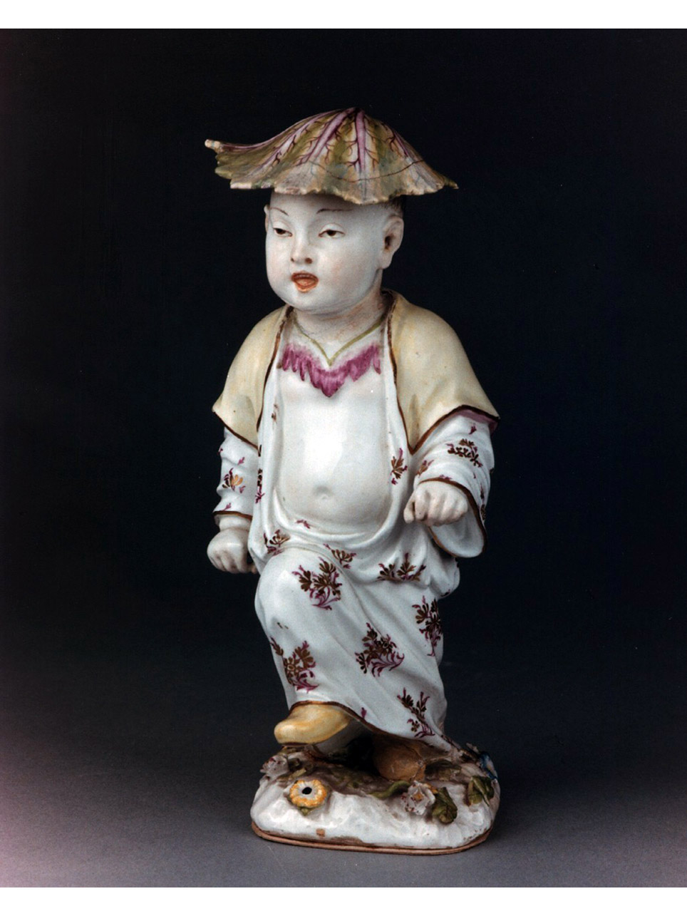 fanciullo cinese (statuetta) di Eberlein Johann Friedrich, Kaendler Johann Joachim (sec. XVIII)