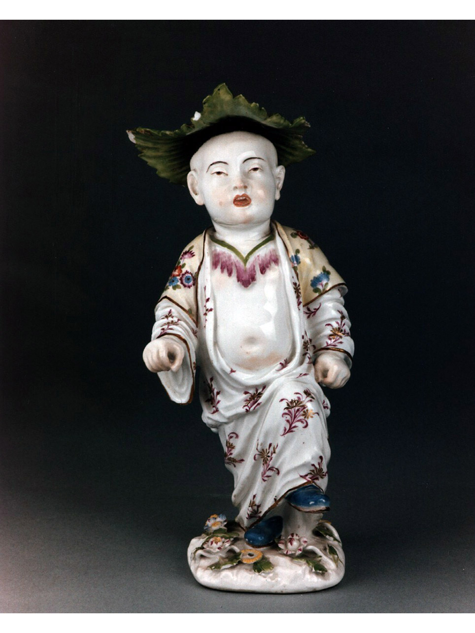 fanciullo cinese (statuetta) di Kaendler Johann Joachim, Eberlein Johann Friedrich (sec. XVIII)
