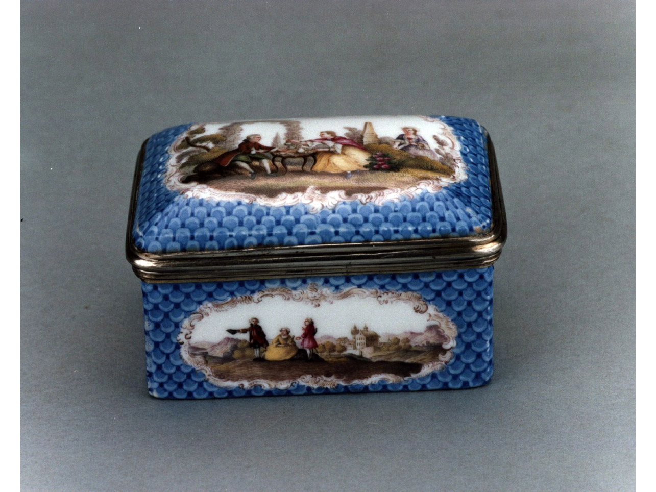 scena campestre con figure (tabacchiera) - manifattura di Meissen (sec. XVIII)