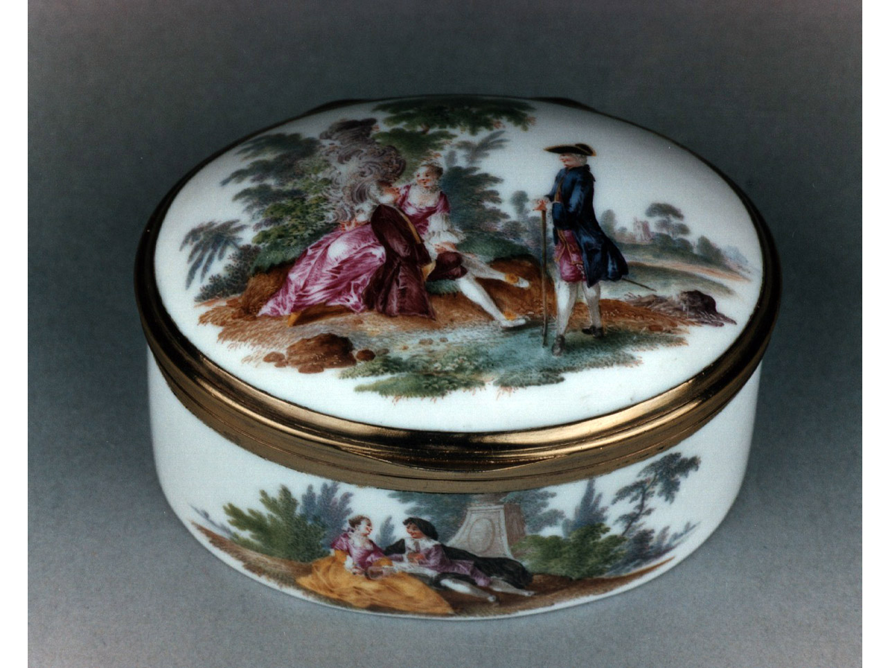 scena campestre con figure (tabacchiera) - manifattura di Meissen (sec. XVIII)