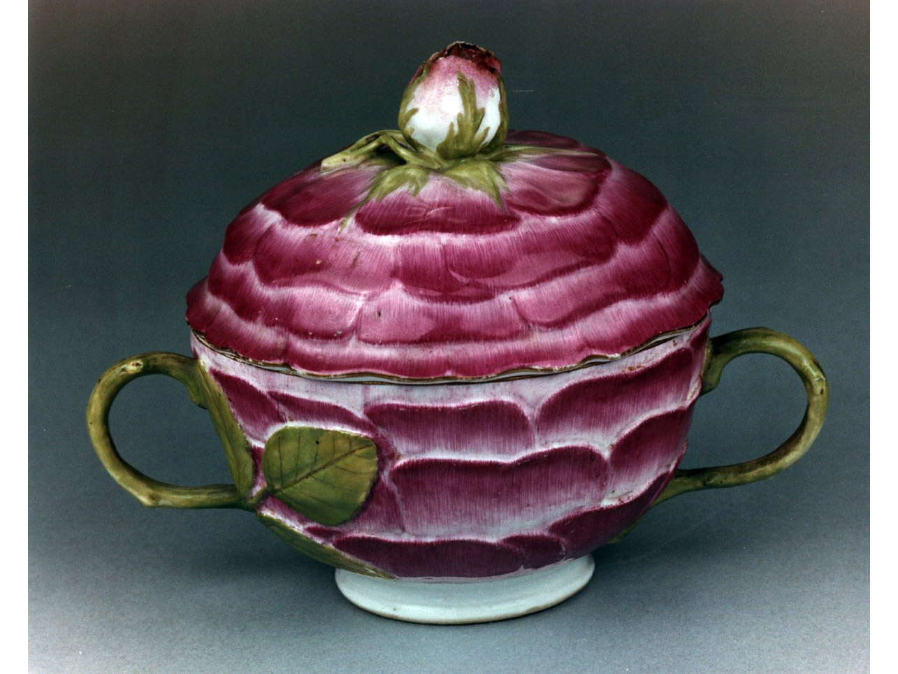 motivi decorativi floreali (coppa) - manifattura di Meissen (sec. XVIII)