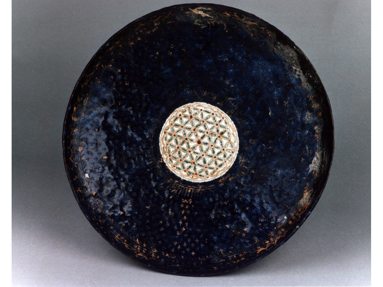 motivi decorativi vegetali stilizzati (alzata) - bottega veneta (primo quarto sec. XVI)