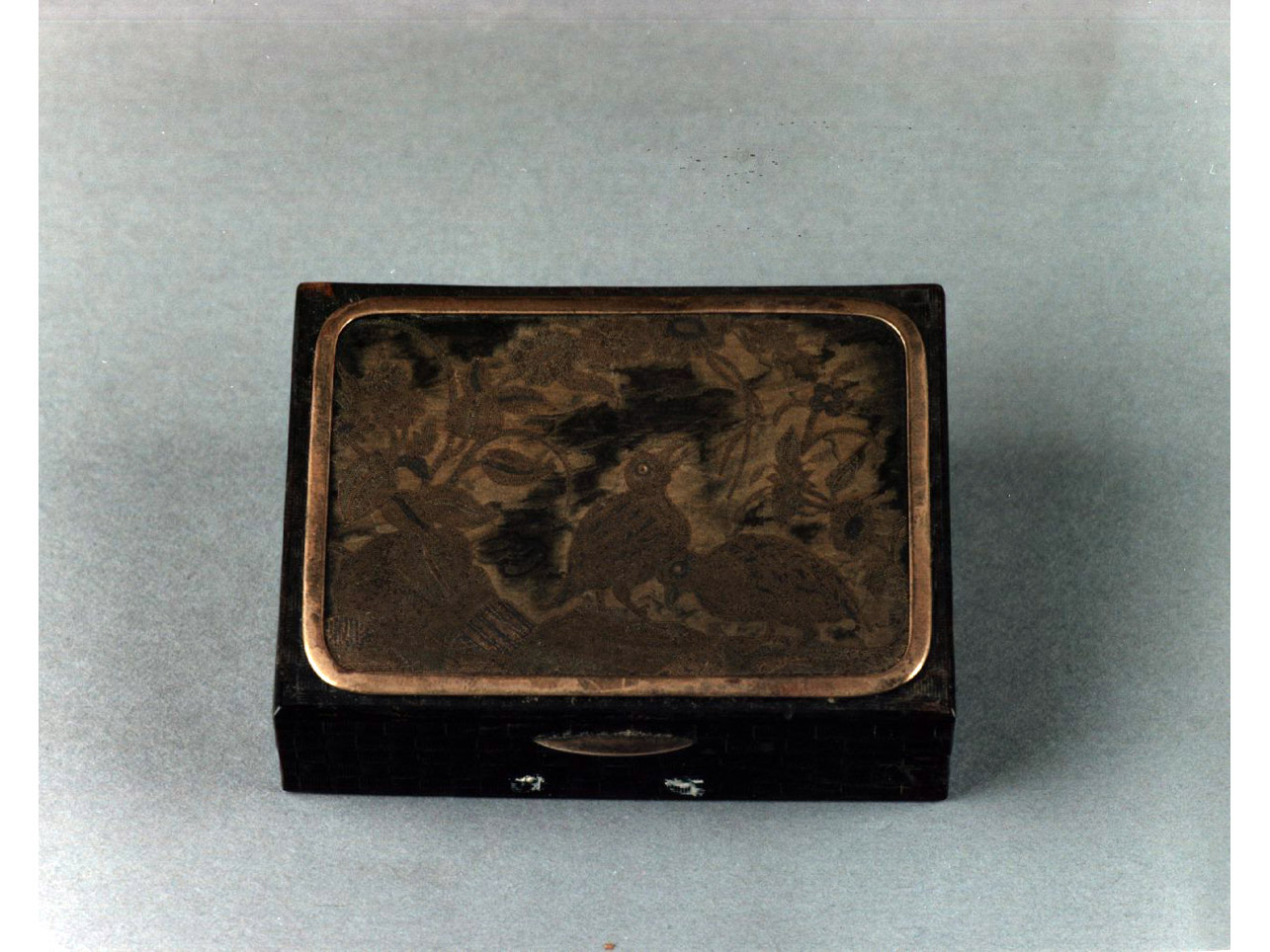 motivi decorativi vegetali e animali (tabacchiera) - bottega francese (ultimo quarto sec. XVIII)