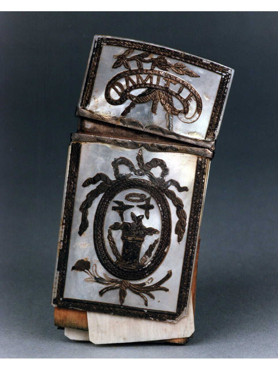 motivi decorativi vegetali e animali (custodia) - bottega francese (ultimo quarto sec. XVIII)