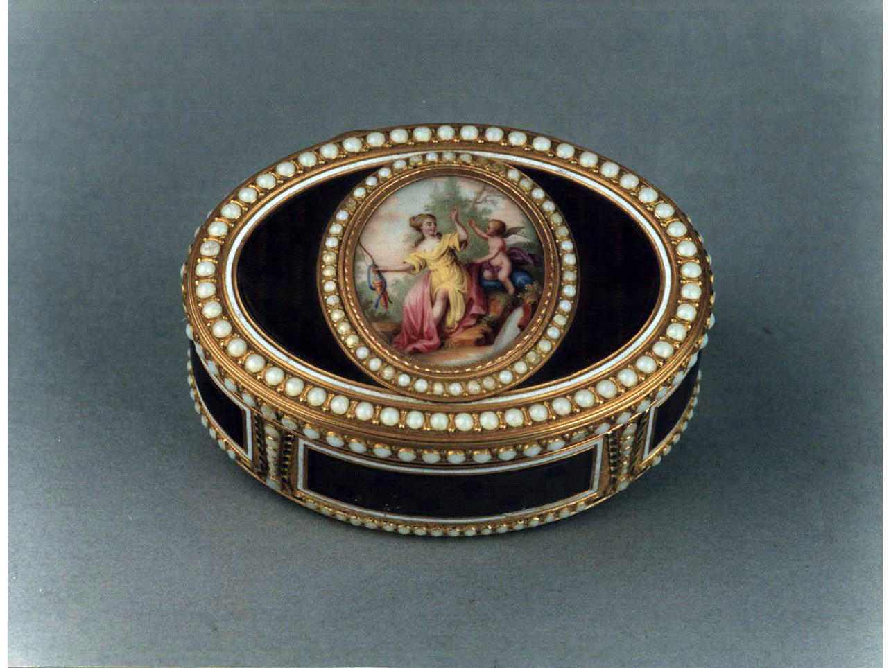 Venere e Cupido (tabacchiera) - bottega svizzera (fine sec. XVIII)