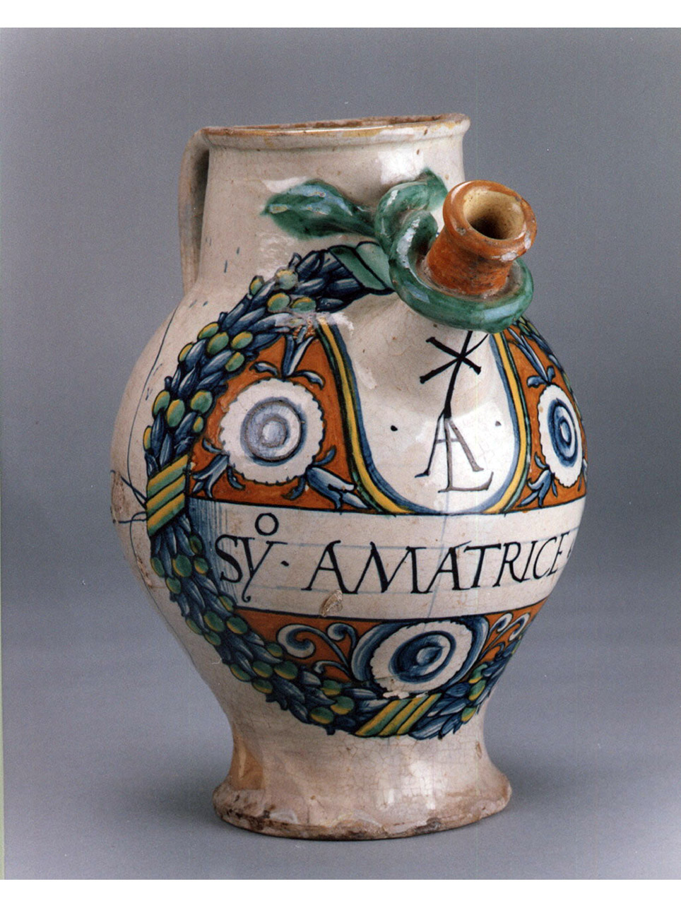 motivi decorativi floreali (orciolo) - manifattura di Deruta (sec. XVI)