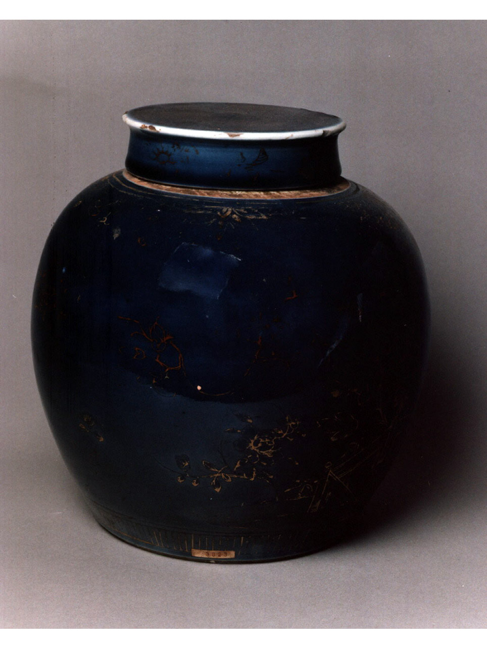 motivi decorativi floreali (vaso) - manifattura cinese (primo quarto sec. XVIII)