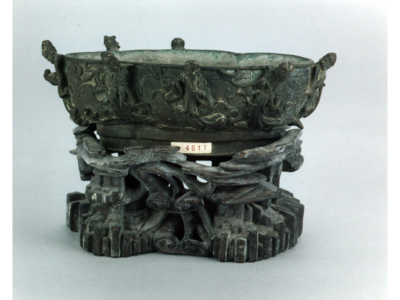 motivi decorativi (coppa) - manifattura cinese (secc. XVII/ XIX)