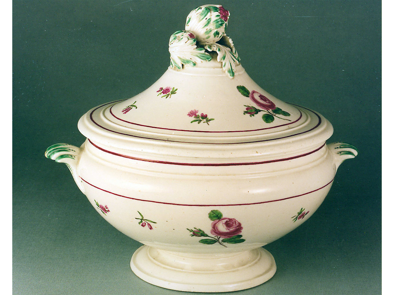 motivi decorativi vegetali (zuppiera) - manifattura Del Vecchio (secc. XVIII/ XIX)