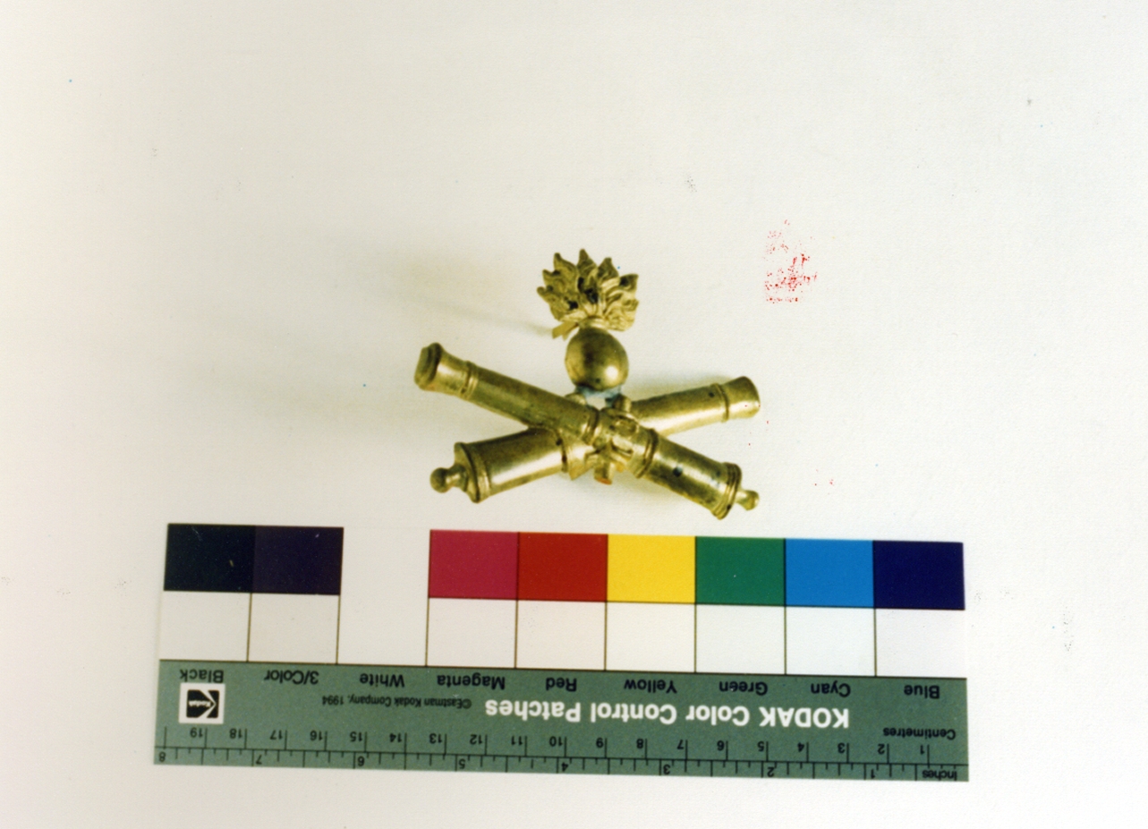 cannoni con granata (placca) - bottega napoletana (sec. XIX)