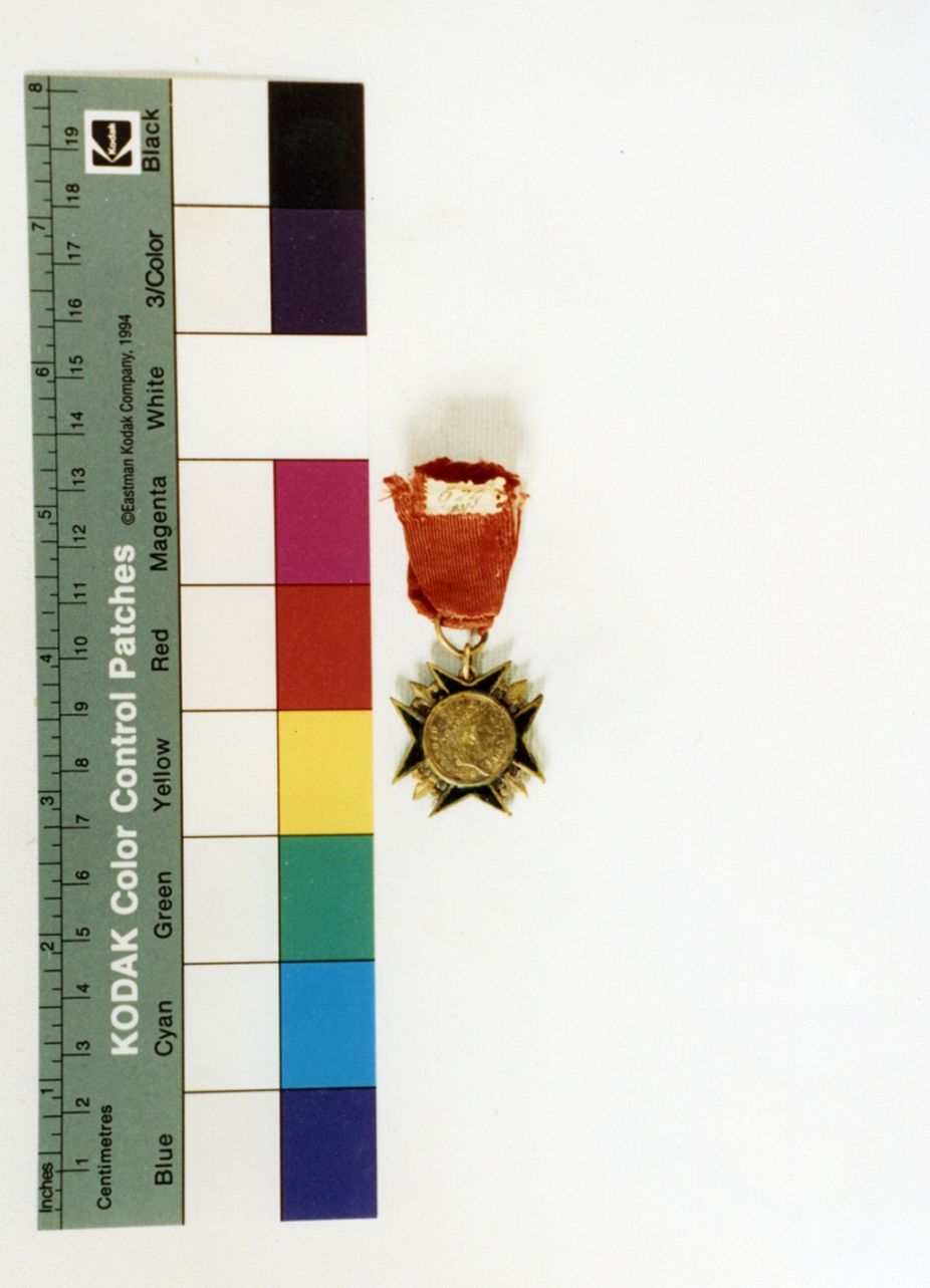 ritratto d'uomo (croce) - bottega napoletana (sec. XIX)