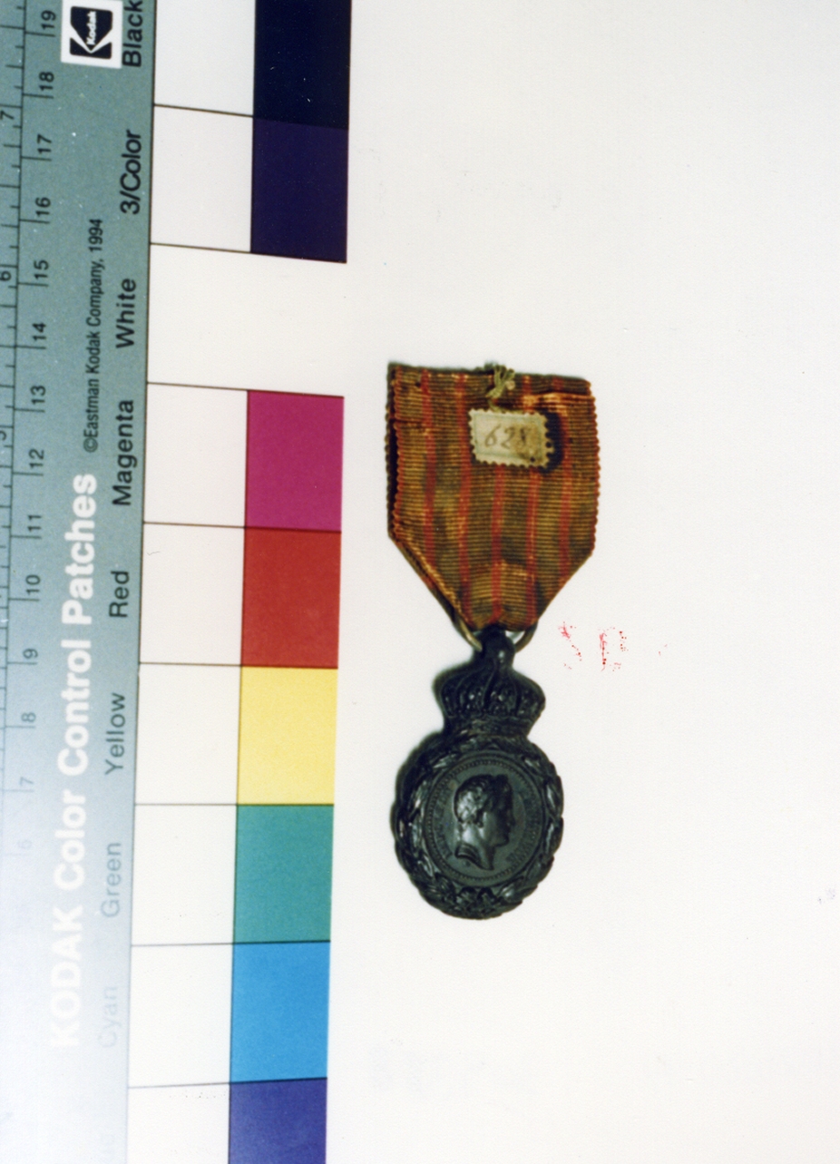 ritratto d'uomo (medaglia) - bottega francese (sec. XIX)