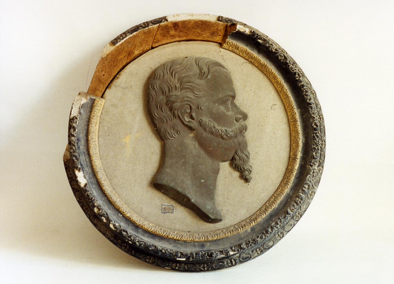 ritratto d'uomo (rilievo) - bottega italiana (sec. XIX)