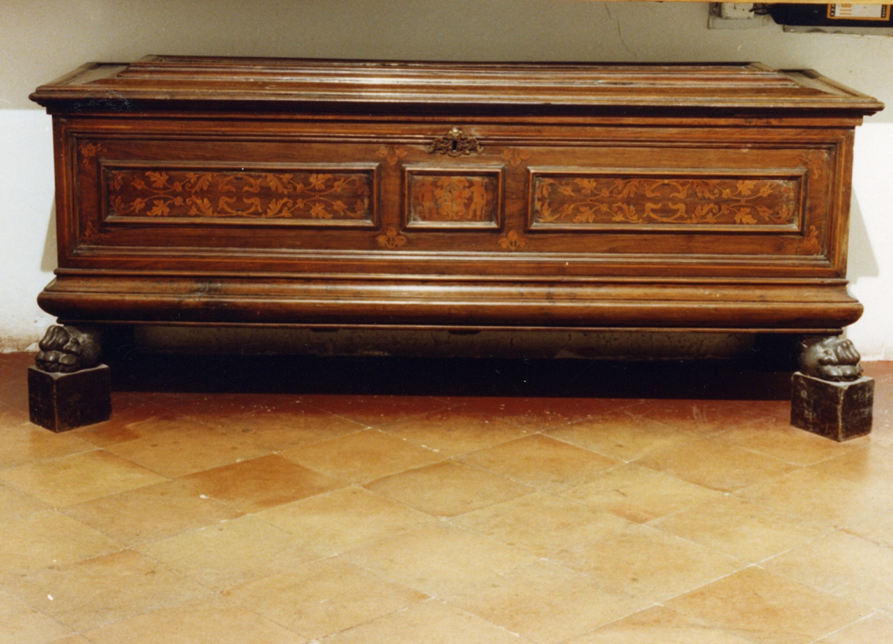 cassone - bottega italiana (fine/inizio secc. XVII/ XVIII)