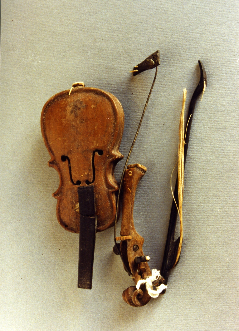 violino - bottega napoletana (secc. XVIII/ XIX)