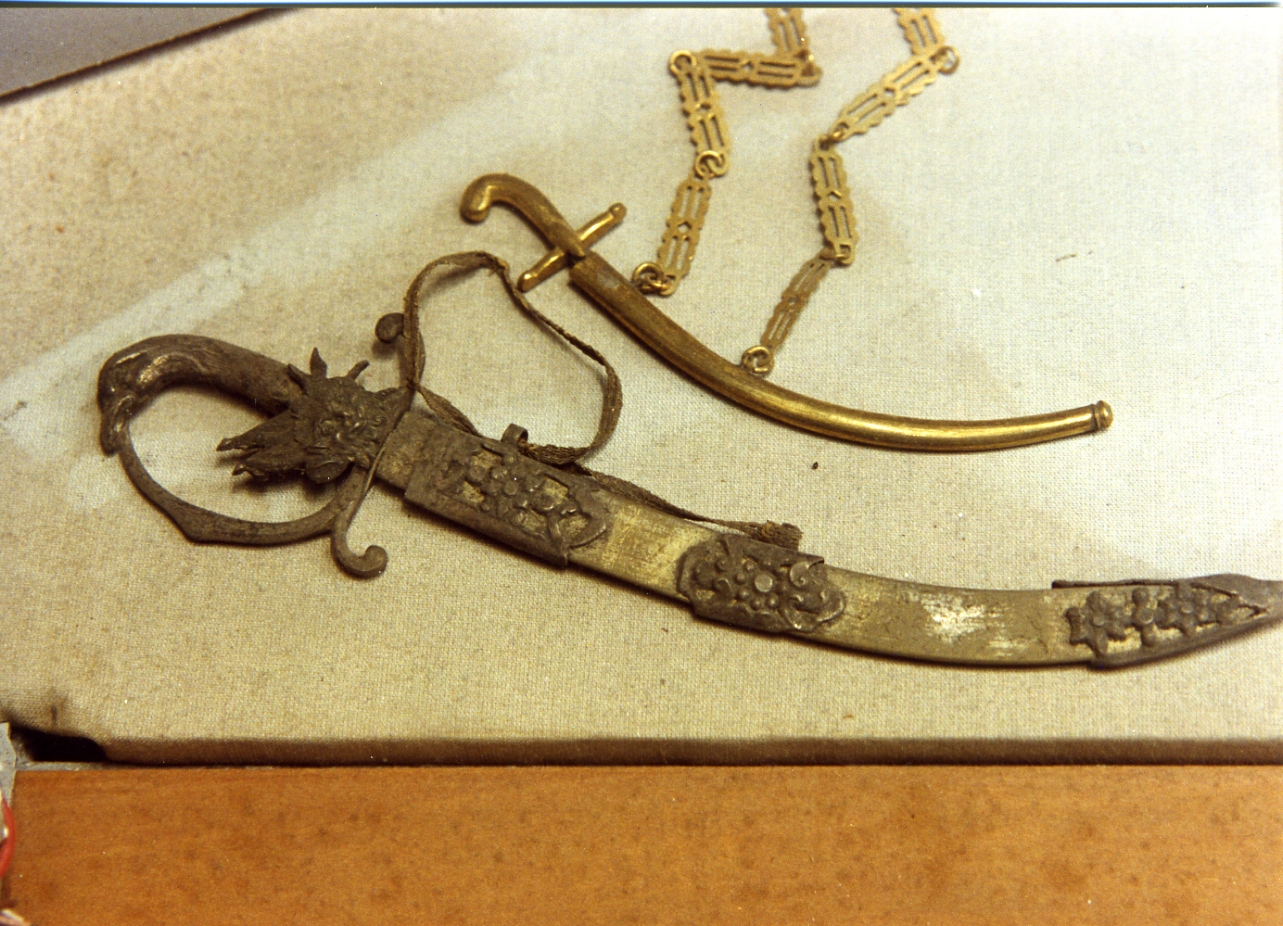 sciabola (scultura miniaturistica) - manifattura napoletana (secc. XVIII/ XIX)