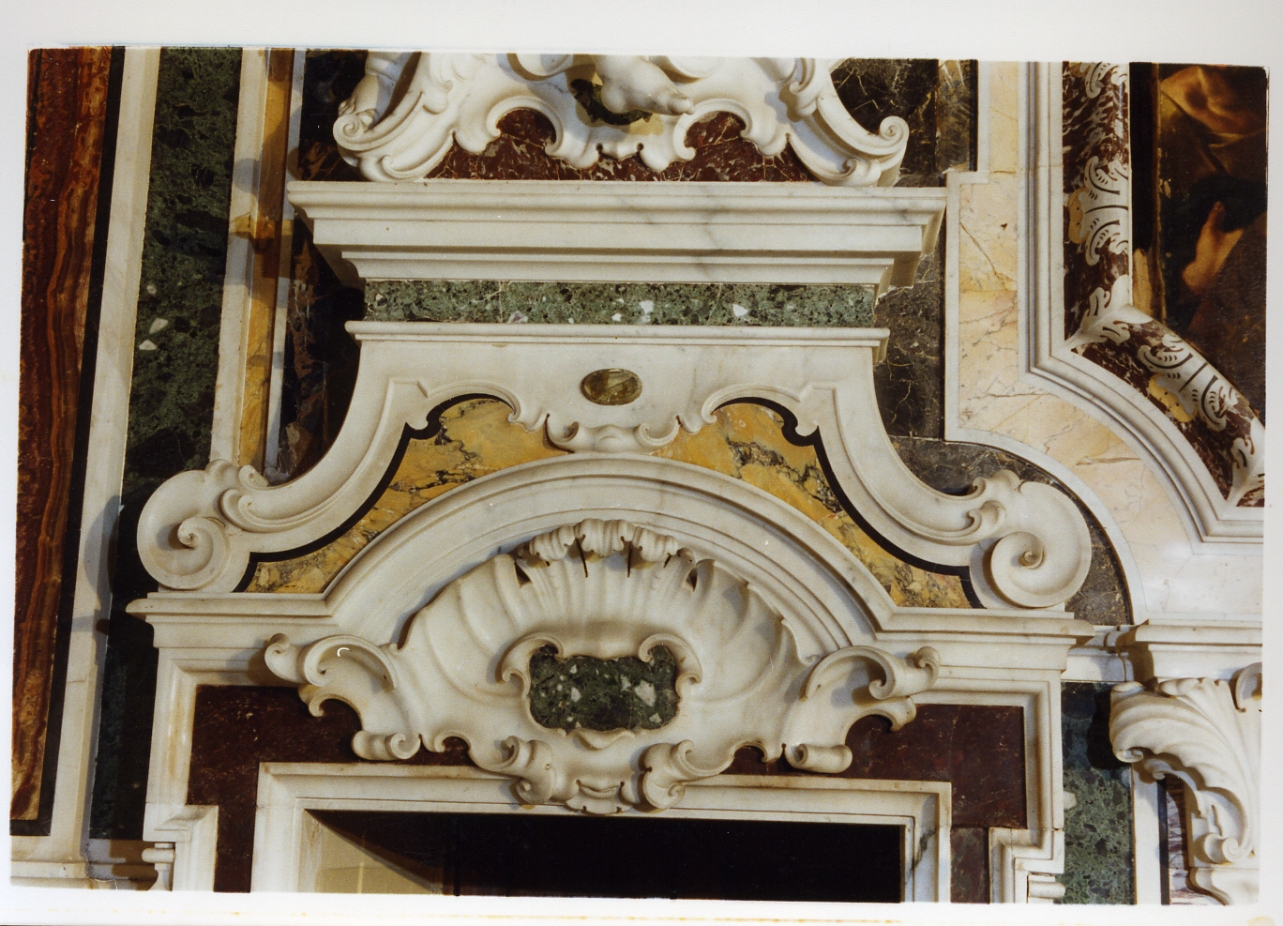 base, serie - bottega napoletana (sec. XVIII)